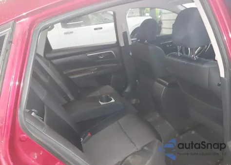 2017 Nissan Altima 2.5 Sr из США, поврежденный, VIN 1N4AL3AP9HC135034